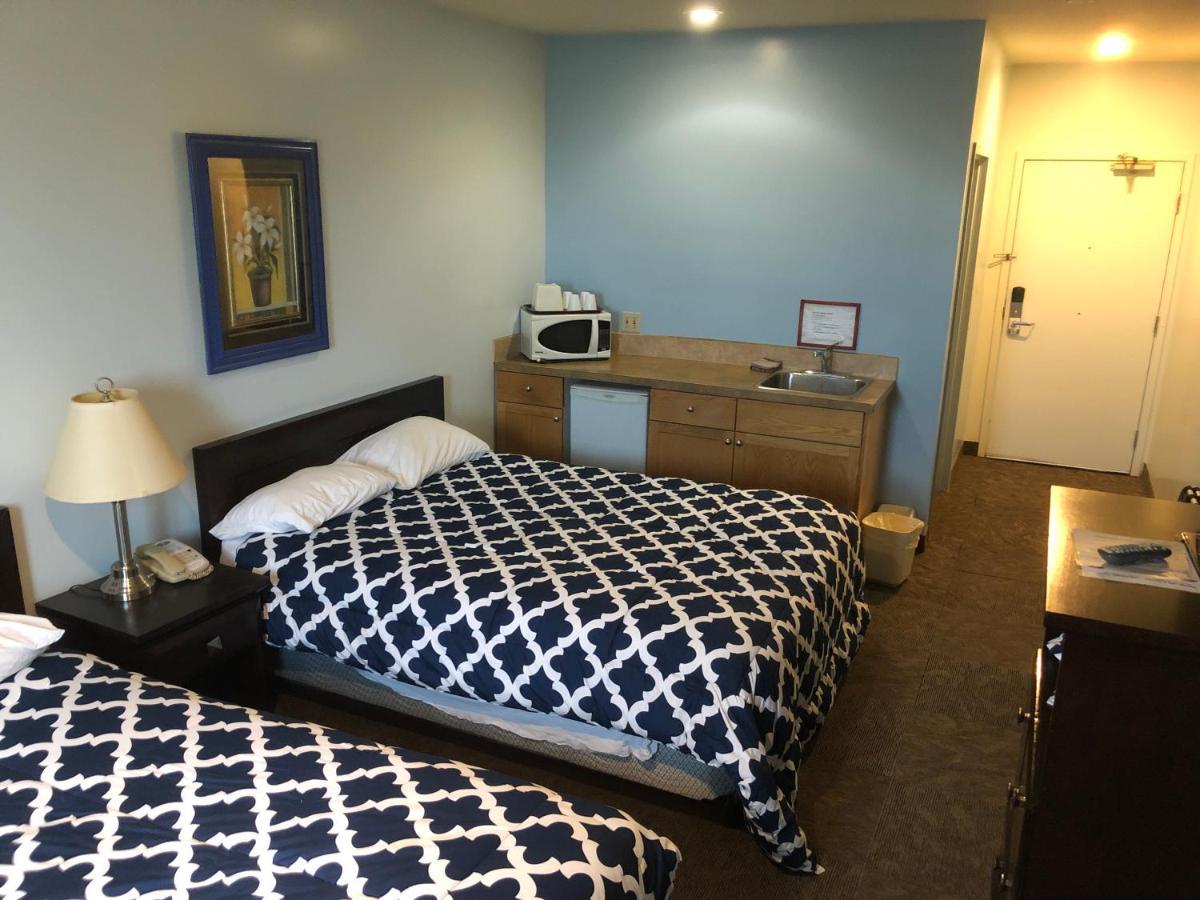 Econo Lodge Inn & Suites Innisfail المظهر الخارجي الصورة