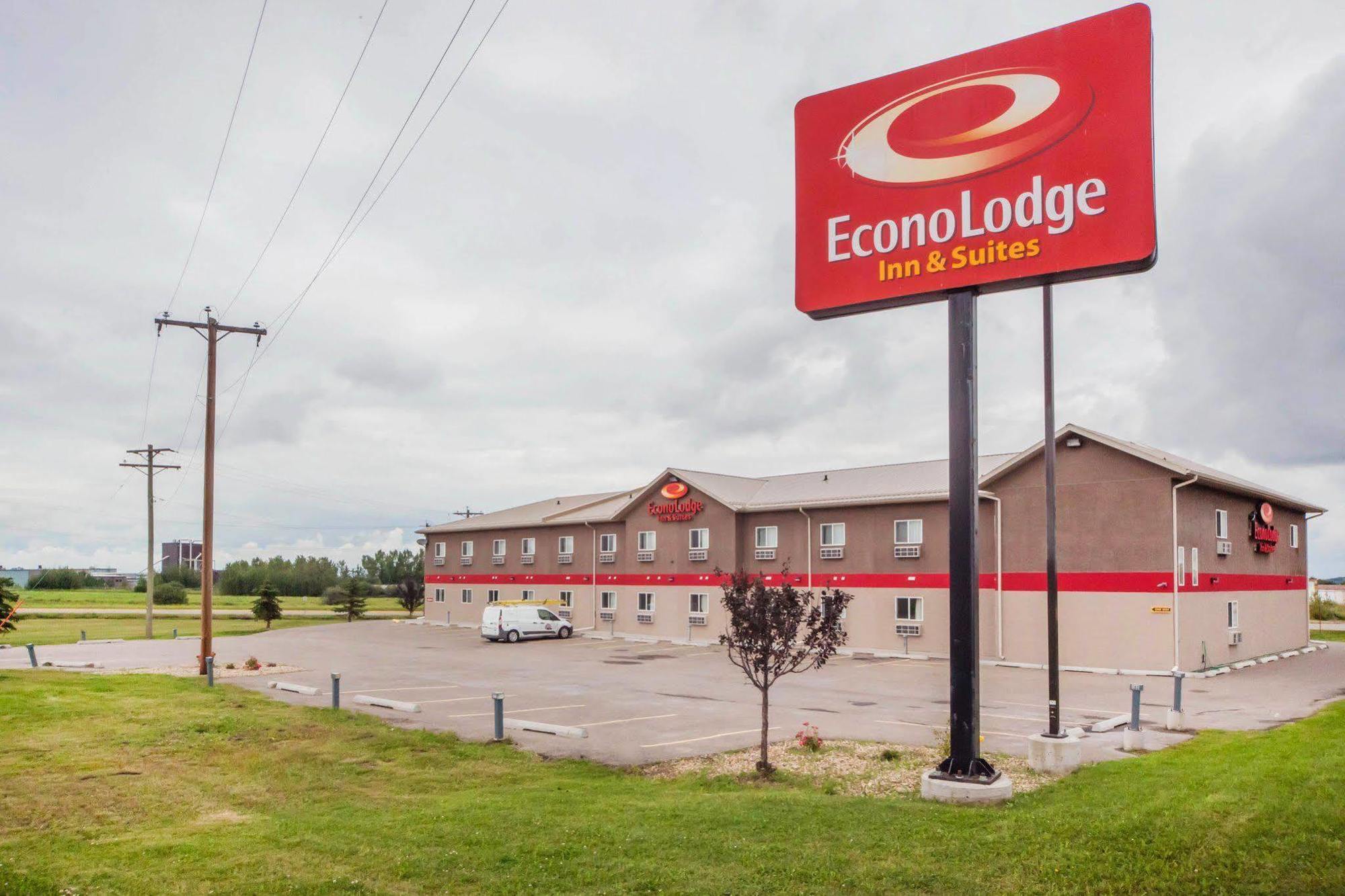 Econo Lodge Inn & Suites Innisfail المظهر الخارجي الصورة