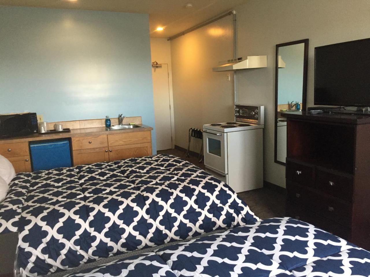 Econo Lodge Inn & Suites Innisfail المظهر الخارجي الصورة