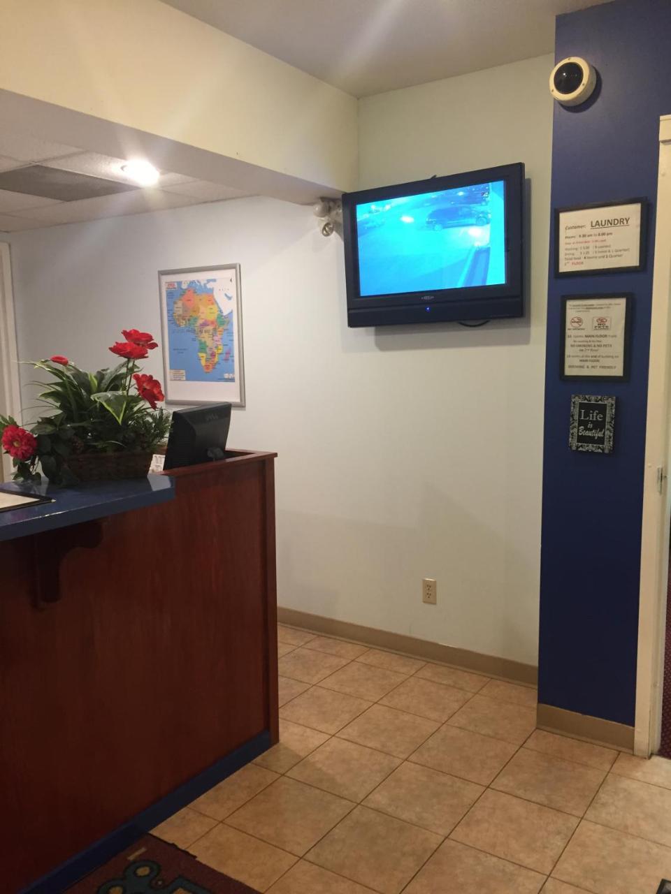 Econo Lodge Inn & Suites Innisfail المظهر الخارجي الصورة